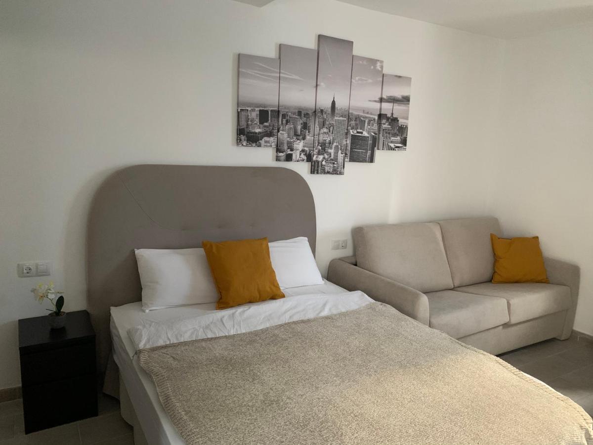 Rosaura Aparthotel